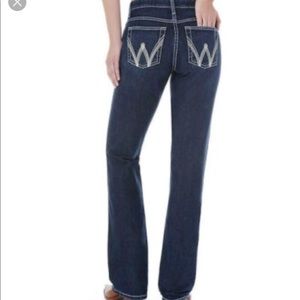Women’s Wrangler Bootcut Jeans